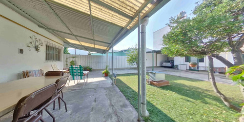 Casa 4 Ambientes Jardin+departamento+cochera Merlo