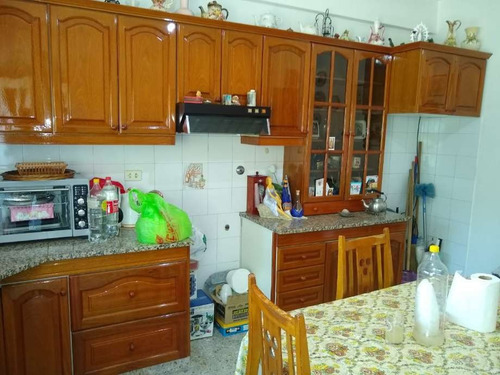 Casa En Venta En Moron Sur
