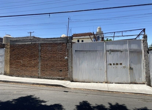 Espacio En Renta, Con 119 M2 De Terreno - Ideal Para Taller O Pensión Autos