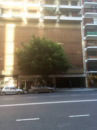 Excelente Cochera, Seguridad 24 Hs, Rampa Fija