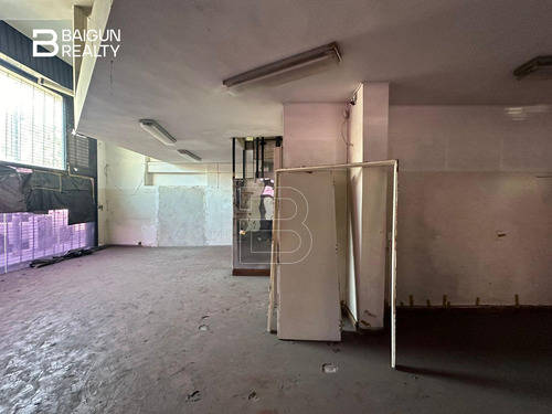 Local En Venta Con Renta En San Cristobal