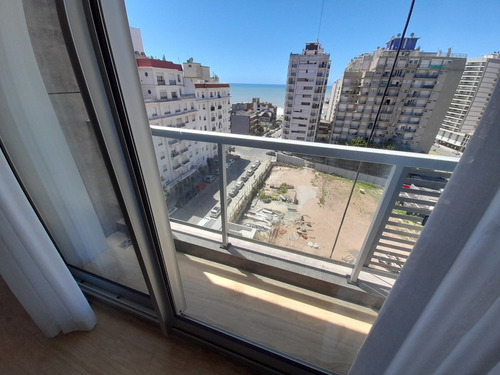 Imagen 14 de 30 de Departamento De 4 Ambientes - Royal Park - Santa Fe 1500