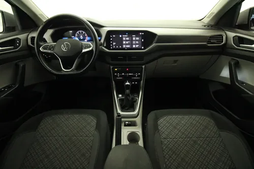 Volkswagen Taigun 1.0 Tsi Comfortline At