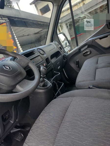Imagem 3 de 8 de Ambulância Renault Greencar Simples Remoção 2018/19