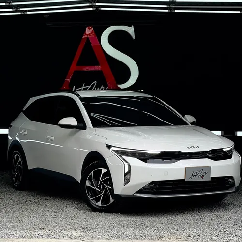 Kia K3 Cross 1.6 Zenith