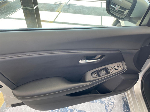 Nissan Sentra Advance 2.0 16V Aut.