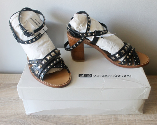 Sandalias Vanessa Bruno Athé Cuero Tachas Taco Alto 295usd