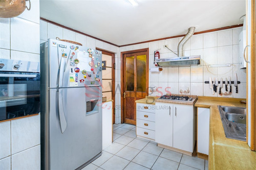 Casa En Venta En La Reina