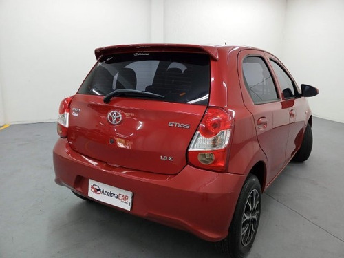 Imagem 5 de 15 de Toyota Etios 1.3 16v X 5p