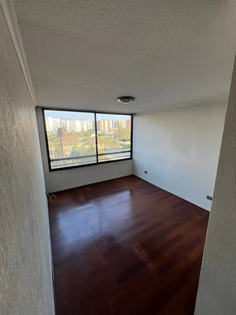 Imagen 5 de 8 de Depto. Venta En El Llano Subercaseaux, 2 Dor. 2 Baño, 1 Est.