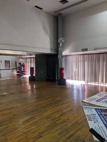 Imagen 10 de 18 de Venta Local Comercial Por Ortiz Mena