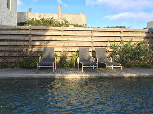 Casa En Venta De 3 Dormitorios En José Ignacio