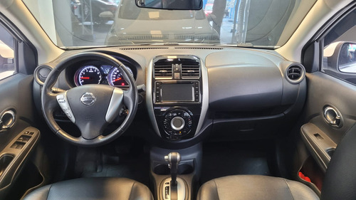 Nissan Versa Versa 1.6 16V SL CVT (Flex)