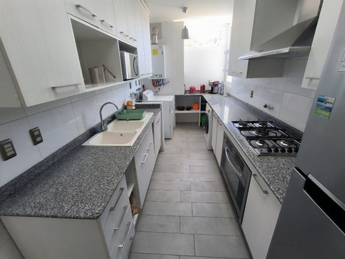 Departamento En Venta De 4 Dorm. En Zapallar