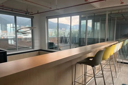 Oficina En Arriendo En Chico Reservado. Cod A7413
