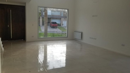 Imagen 22 de 30 de Hermosa Casa A Estrenar En Lote Central En Fincas De Hudson