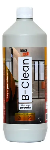 Garrafa de 1L do produto de limpeza B-Clean com rótulo detalhado e imagem de fundo de um ambiente interno moderno.