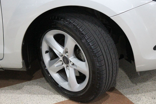 2.0 Sedan Glx At Top De Linha Confira Oferta!