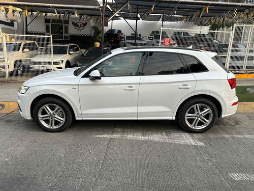 Audi Q5 2.0 L T S Line Dsg