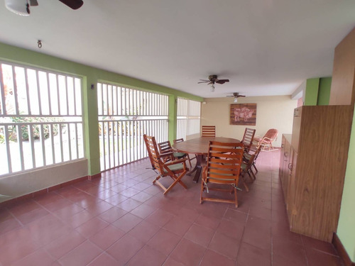 Imagen 9 de 15 de Venta De Casa Quinta La Viña Calle Cerrada Cod. 141849