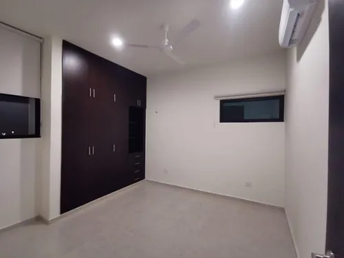 Casa Nueva En Renta En Privada Zensia Con Sistema De Riego En Conkal, Mérida.