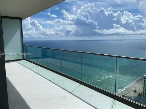 Departamento  En Venta En Sunny Isles, Miami, Florida