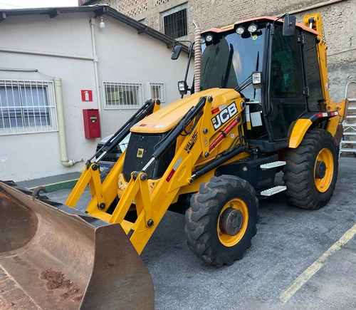 Jcb Retroescavadeira 3cx - Ano  2020 - 3948 Hs - R$ 329.990