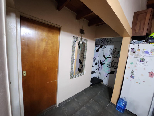 Casa En Venta - 3 Dormitorios 1 Baño - Cochera - 315mts2 - Ensenada