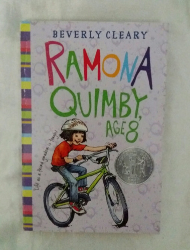 Ramona Quimby Age 8 Beverly Cleary Libro En Ingles