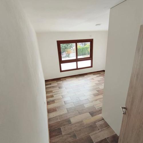 Duplex Santa Rita 2 Dorm Terraza Propia Pileta Esc