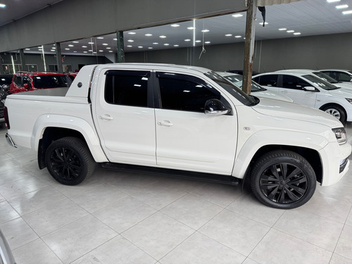 Volkswagen Amarok 3.0 Highline Extreme Cab. Dupla V6 4x4 Aut. 4p