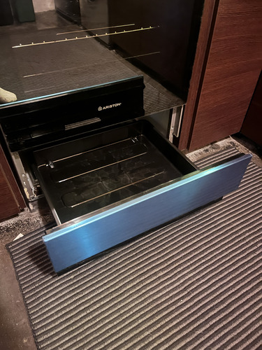 Cocina Eléctrica Ariston 60cm Vitrocerámica Horno Convección Acero (Usado)