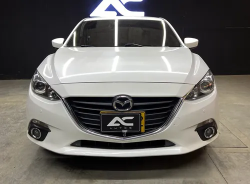 Mazda 3 2,0 TOURING, CUERO, MECANICO