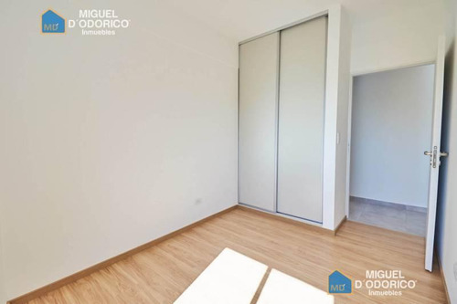 Venta Departamento 3 Ambientes Con Cochera En Parque Avellaneda