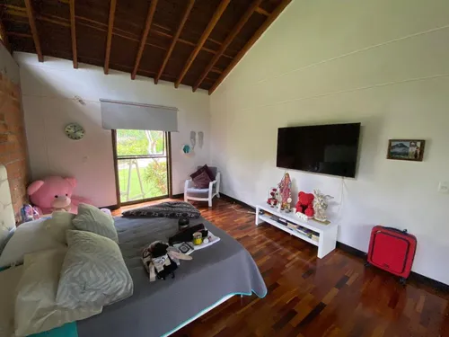Casa En Venta En Las Brisas. Cod V10099