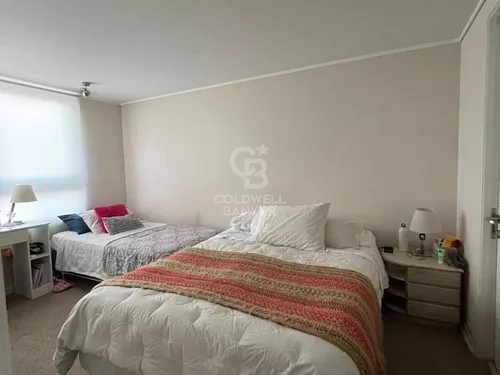 Departamento Cerca De Plaza Ñuñoa.