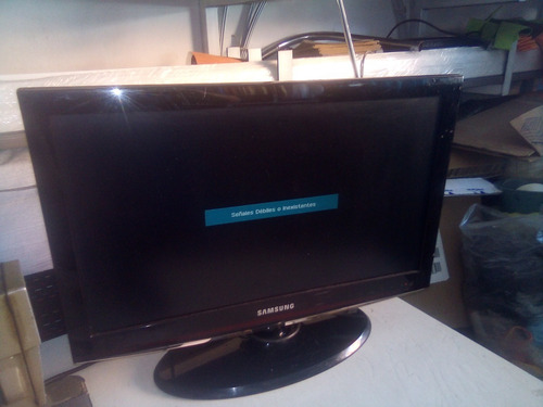 Imagen 4 de 4 de Pantalla Tv Samsung 22 Para Arreglar Prende Pero Se Apaga