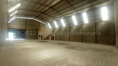 Imagen 4 de 30 de Alquiler De Galpón En Zona Industrial 2 #23-8286 Evelyn Yepez 04149511144