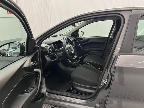 Fiat Cronos 1.0 Drive Flex 4p
