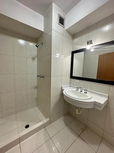 Apartamento En Venta 115 M2- Urb. Lomas Del Sol