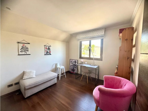 Casa En Las Condes/ S C De Apoquindo Condominio