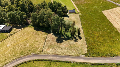 Parcela 5.011 M² A 10 Min De Valdivia Acceso Controlado