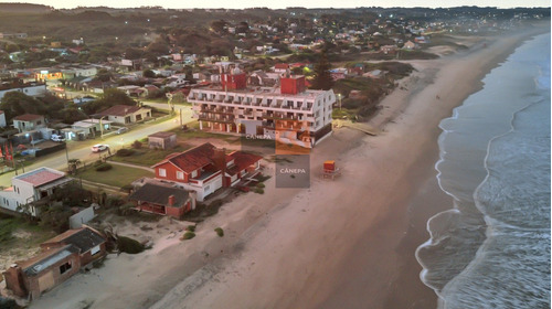 Casa En La Costa Azul Con Inmejorable Vista Al Mar 