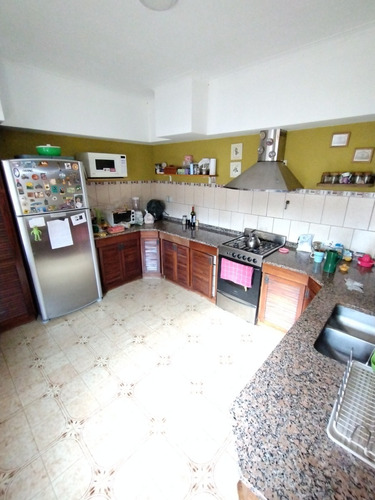 Imagen 15 de 30 de Hermosa Casa De 3 Dormitorios