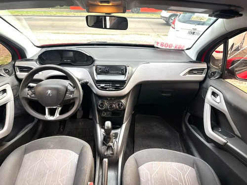 Peugeot 208 1.6 Active