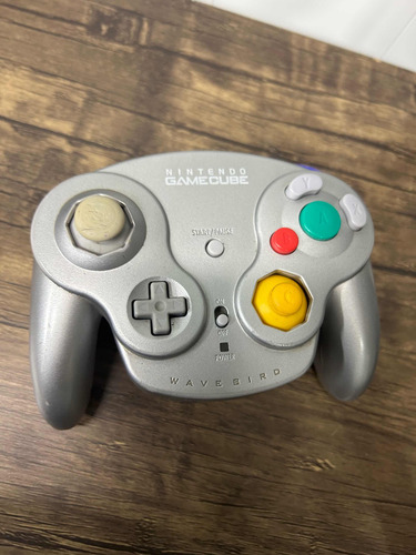 Control Mando Wavebird Nintendo Gamecube Sin Receptor (Usado)