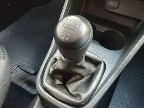 Imagem 14 de 15 de Volkswagen Saveiro 1.6 Msi Robust Cs 8v Flex 2p Manual