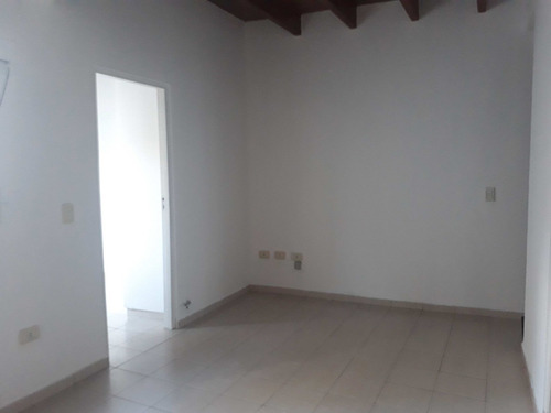 Departamento De Dos Dormitorios En Alquiler