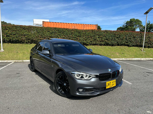 BMW Serie 3 1.5 318i F30 Lci Exclusive