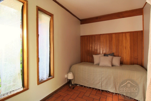 Cómoda Casa En Condominio Con Acceso A Lago